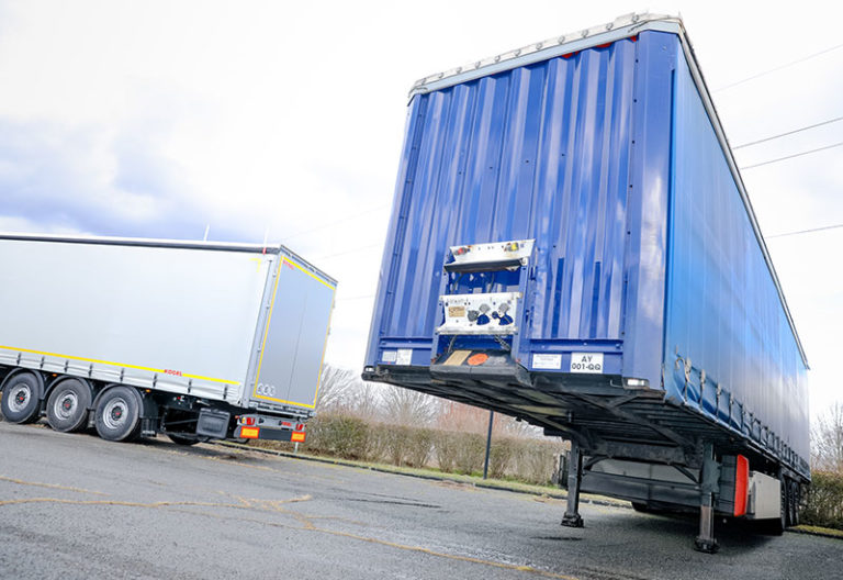 Location semi remorque occasion Krone ?� Clermont Ferrand | Remorques Expert